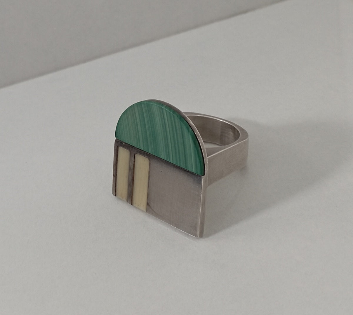 Special Silver Ring with Malachite and old Ivory insert with matching Pendant from the early 1970s