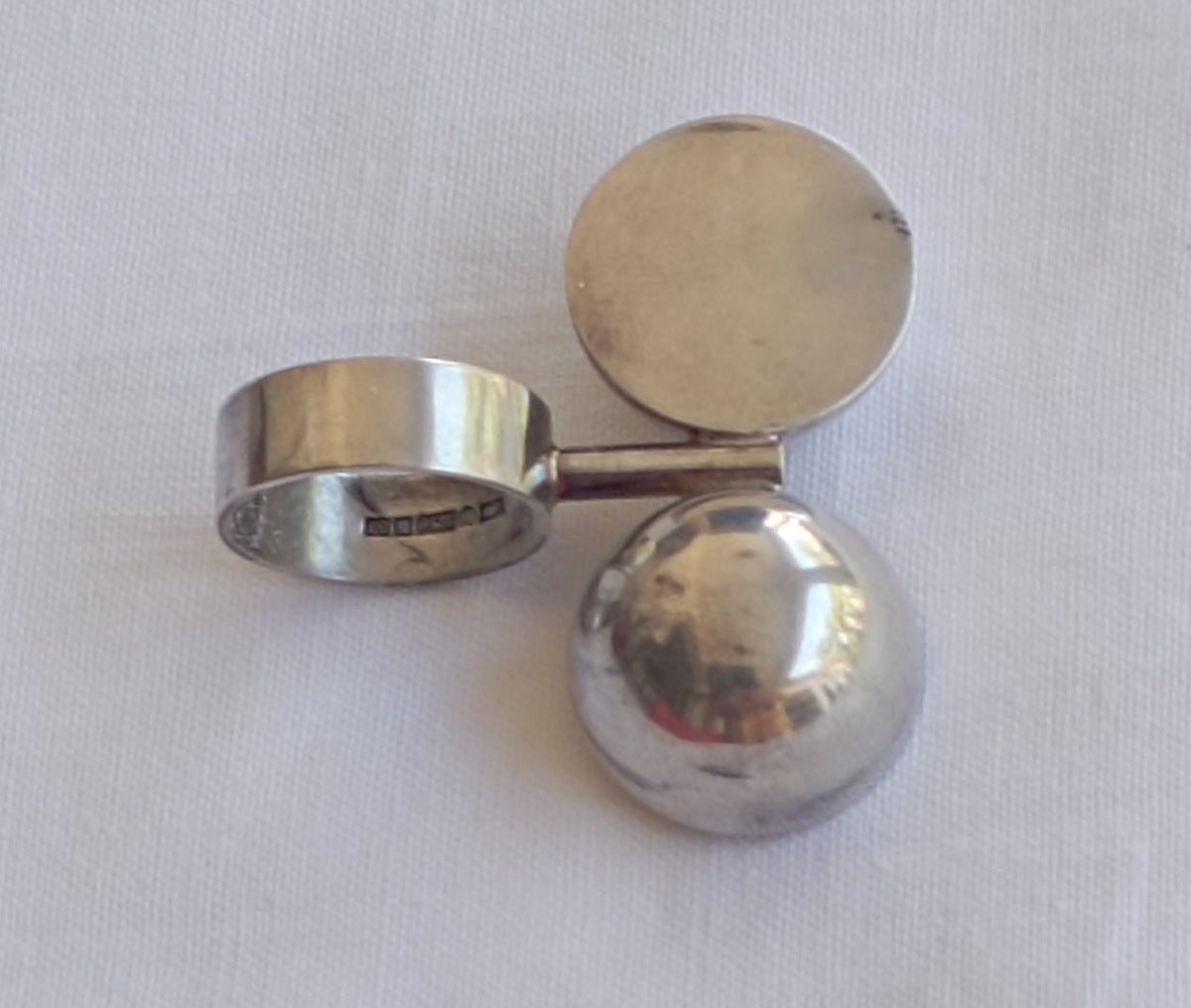 Unusual Vintage Finnish Design Sterling Silver Ring by designer Karl Laine Finland (Jewelers Sten and Laine)