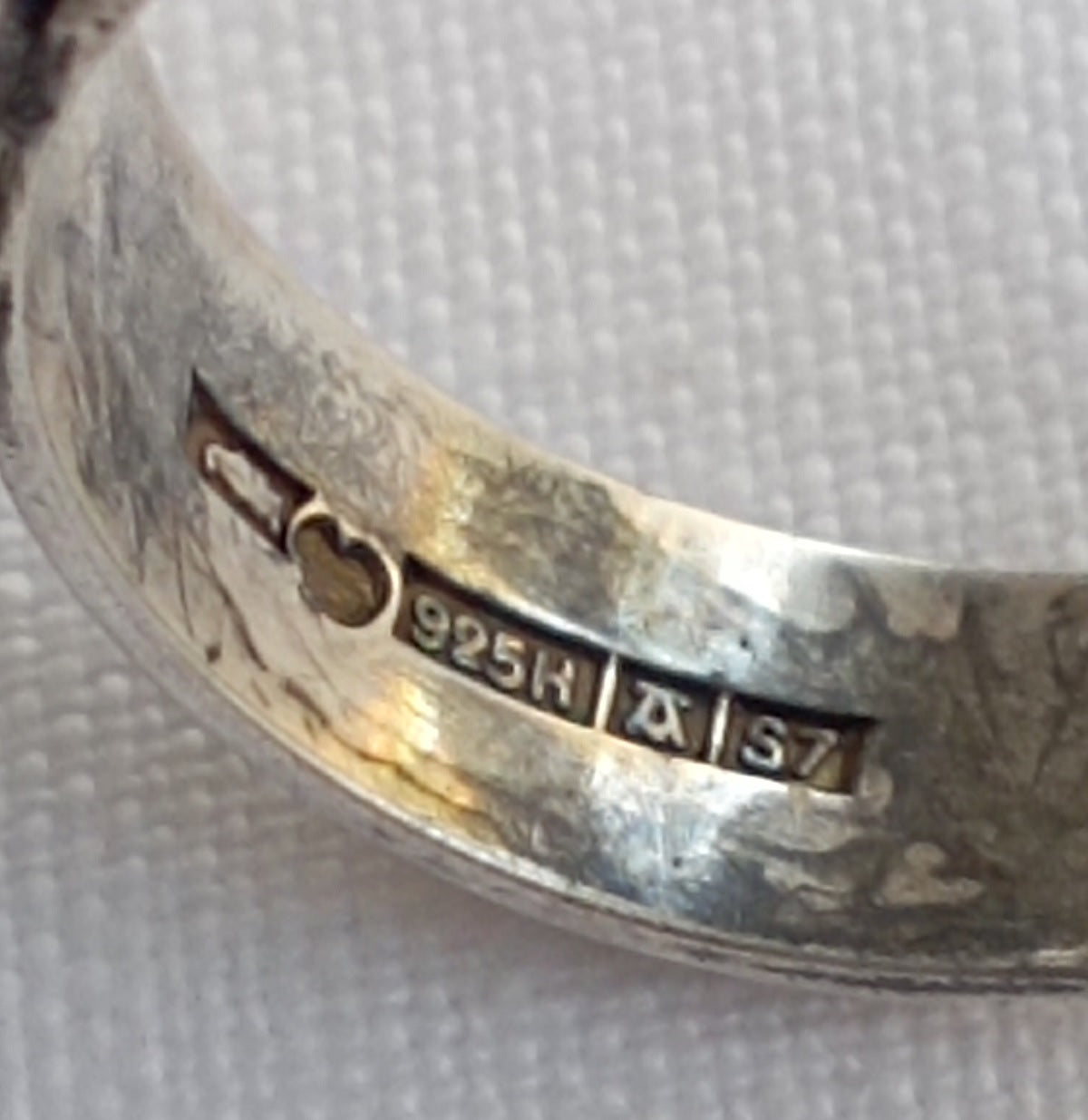 Designer ring by Karl Laine, Finland (Jewelry Sten and Laine) from 1971