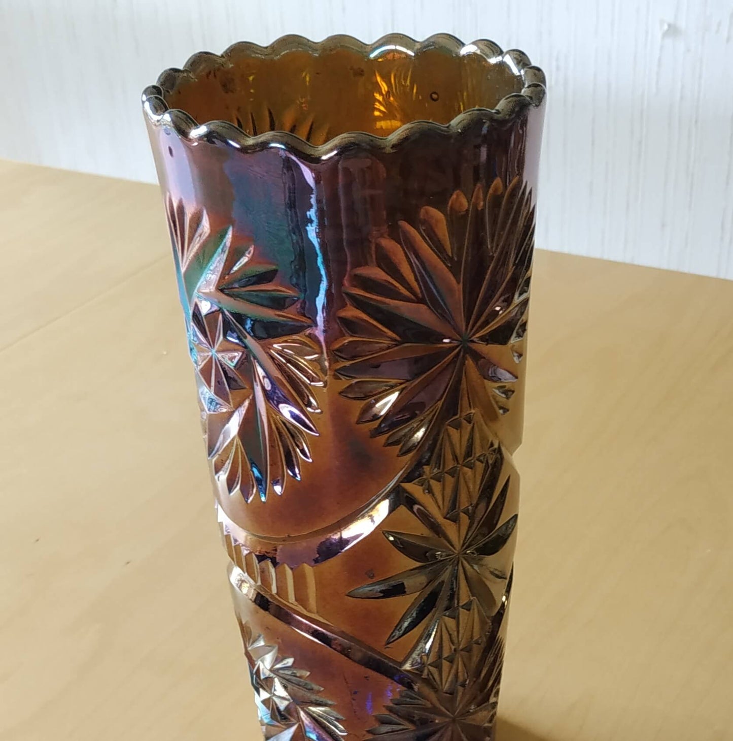 Antique Riihimäki Lyster Glass Vase